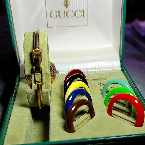 Vintage Authentic Gold Gucci 11/12.2 Women's watch - Picture 2 of 6